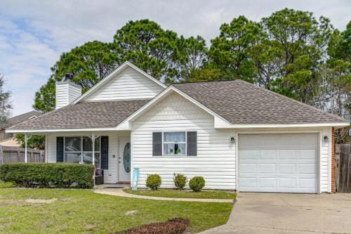 Biloxi House | 1 Mi to Gulf & Close to Casinos! Quiet Biloxi Home