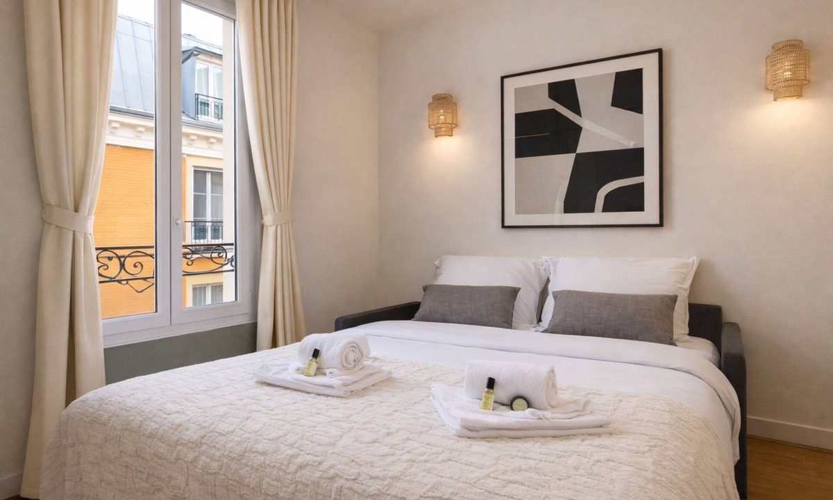 Batignolles Apartment | 1592 Félicité
