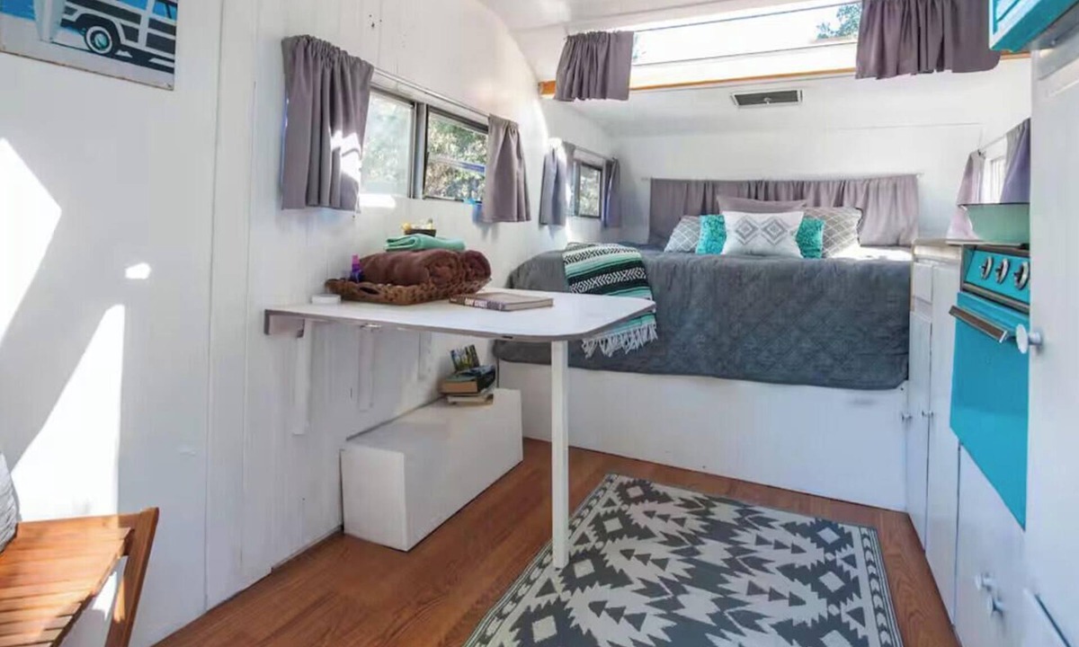 Ventura House | 1973 Vintage Camper is FOR SALE! Contact me to see it!