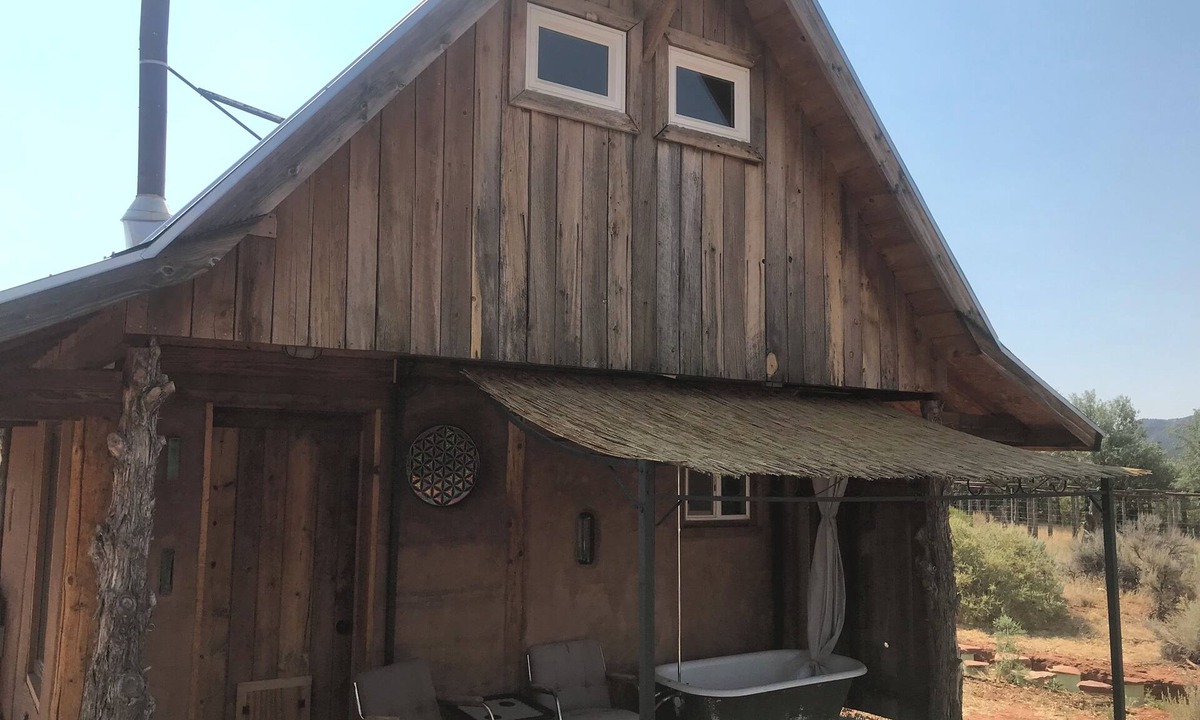 Cane Beds Cottage | 2 bedroom adobe home with AC, WiFi, great views, and new sauna and outdoor tub!