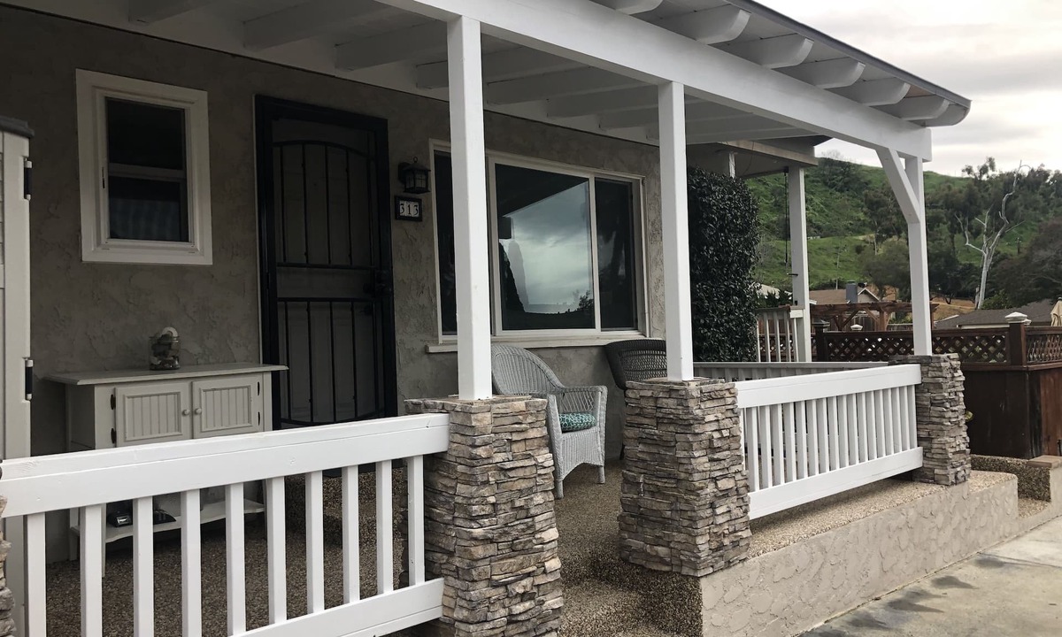 Ventura Apartment | 2 Bedroom Peaceful Executive Ventura Beach Hillside Executive Living