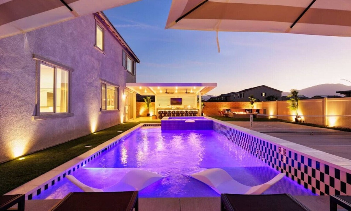 Coachella House | 2 MILES to Stagecoach Festival 7BR Estate w/Pool
