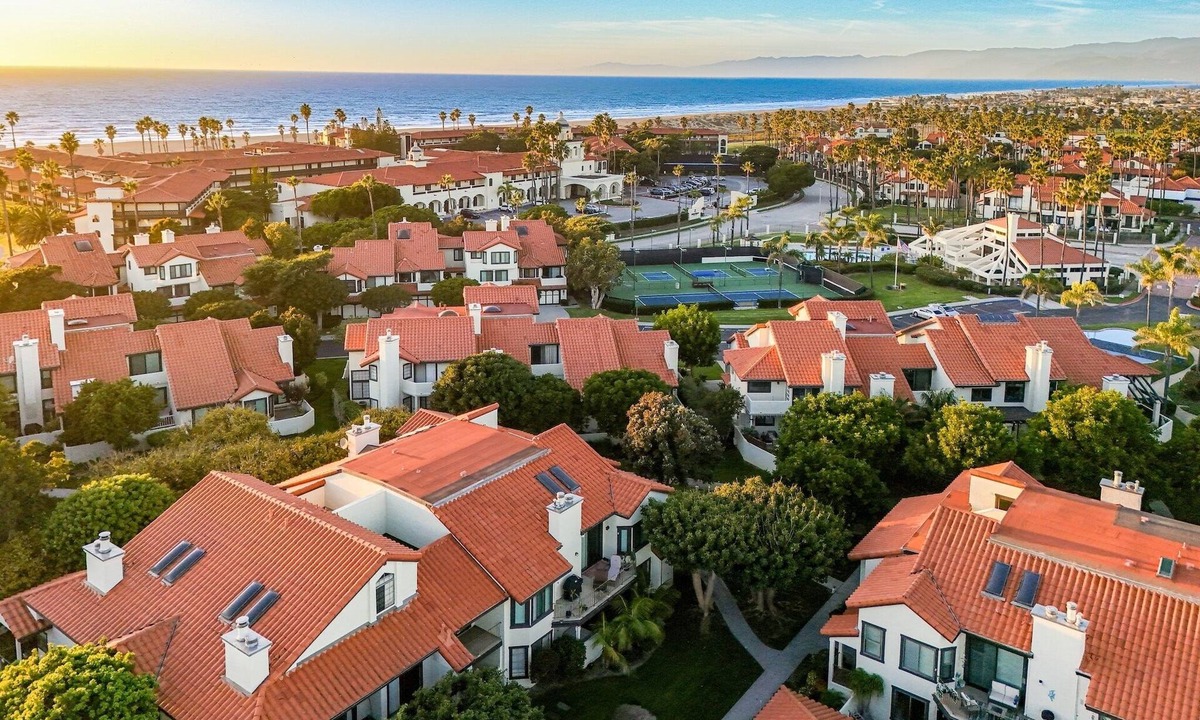 Oxnard Shores House | 20% Off 30+ Stay Close 2 Beach W/Pool, Spa, Tennis