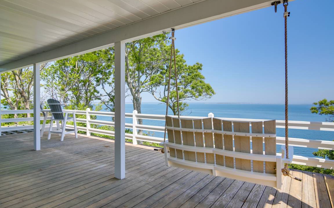 Plymouth House | 232 m² House ∙ 3 bedrooms ∙ 6 guests