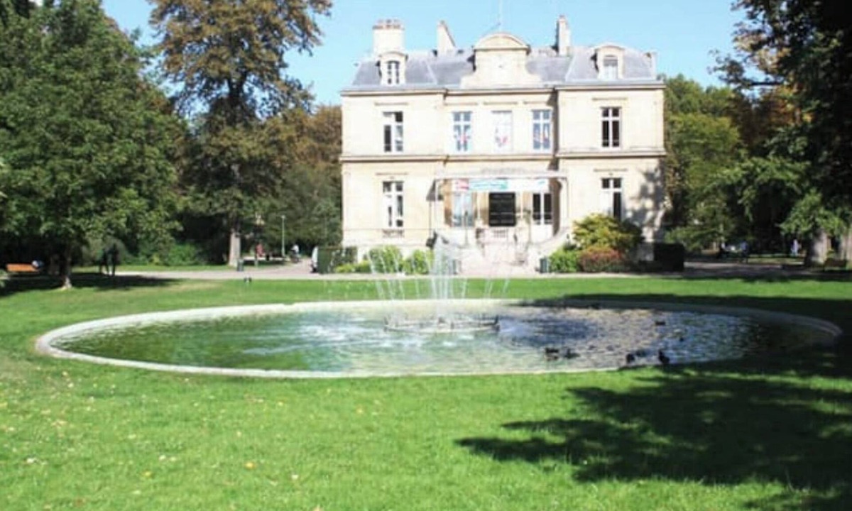 Choisy-le-Roi Apartment | 3-bedroom apartment/6 pers. near/Paris/la Seine/(Institut ITMP)