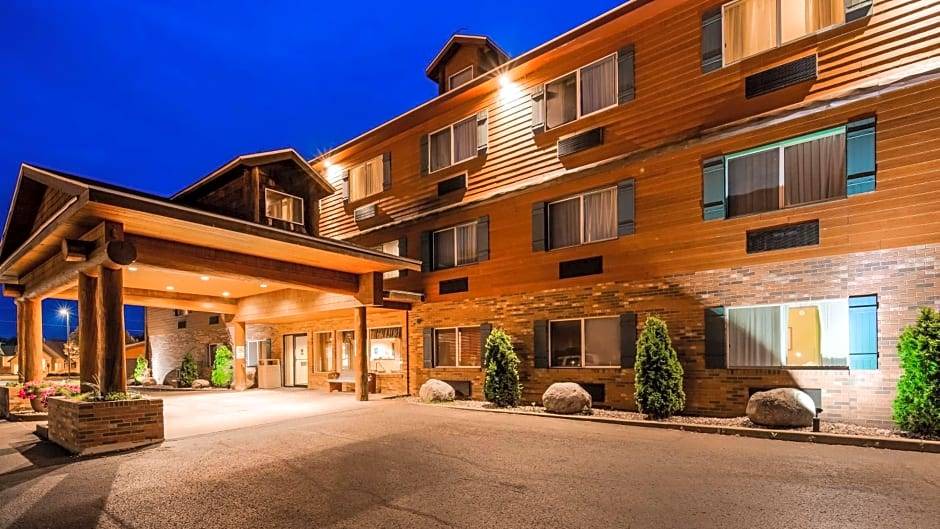 Minocqua Hotel | 3-Star Hotel ∙ Best Western Plus Concord Inn