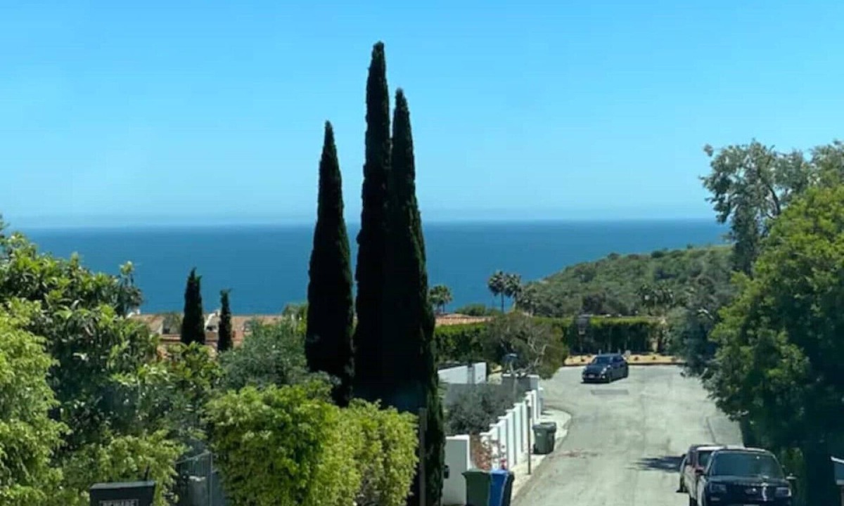 Eastern Malibu House | 30% OFF! Malibu Peaceful Getaway Beach Ocean