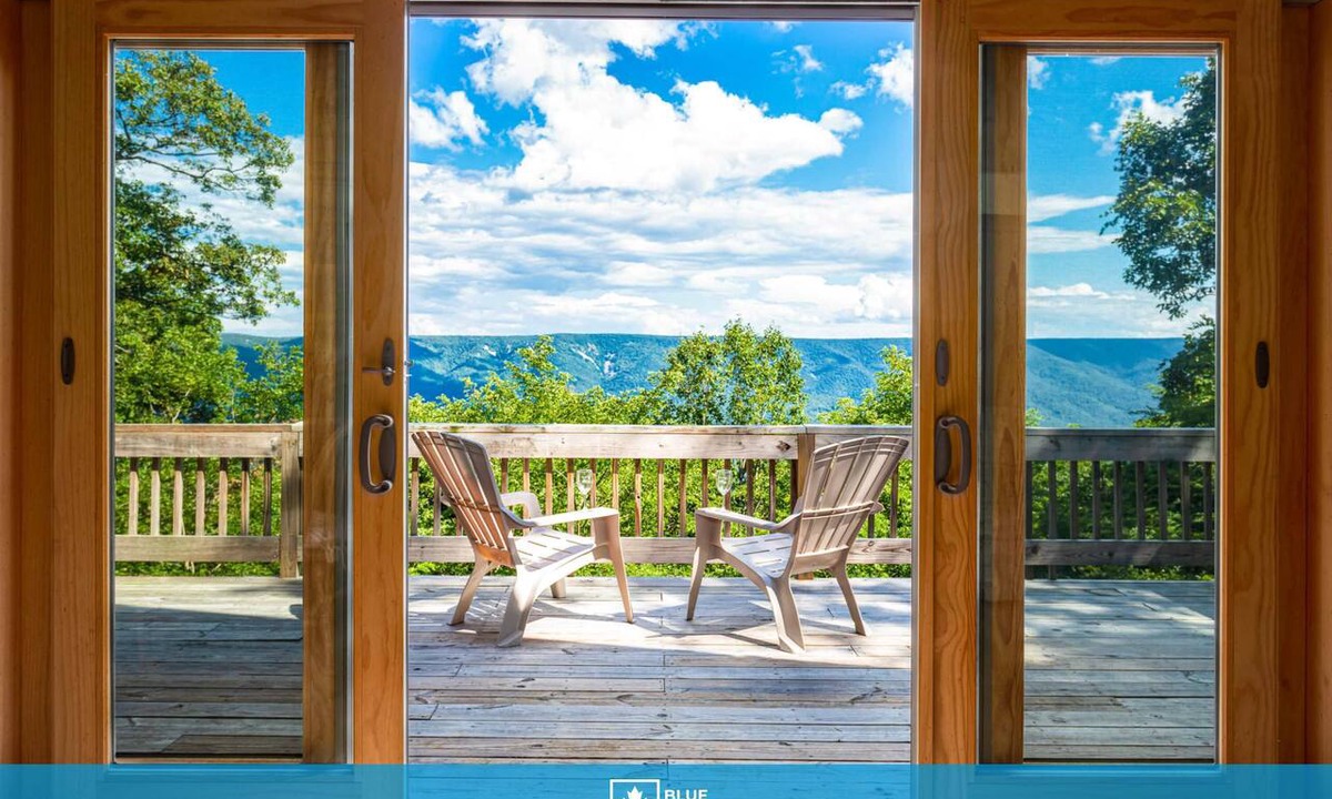 Great Cacapon Cabin | 3BR cabin w/scenic deck and pet-friendly