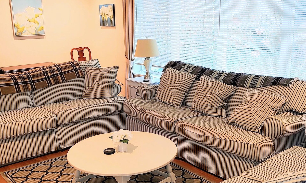 Annapolis House | 4 Bedroom/3 Bathroom with parking minutes from downtown Annapolis