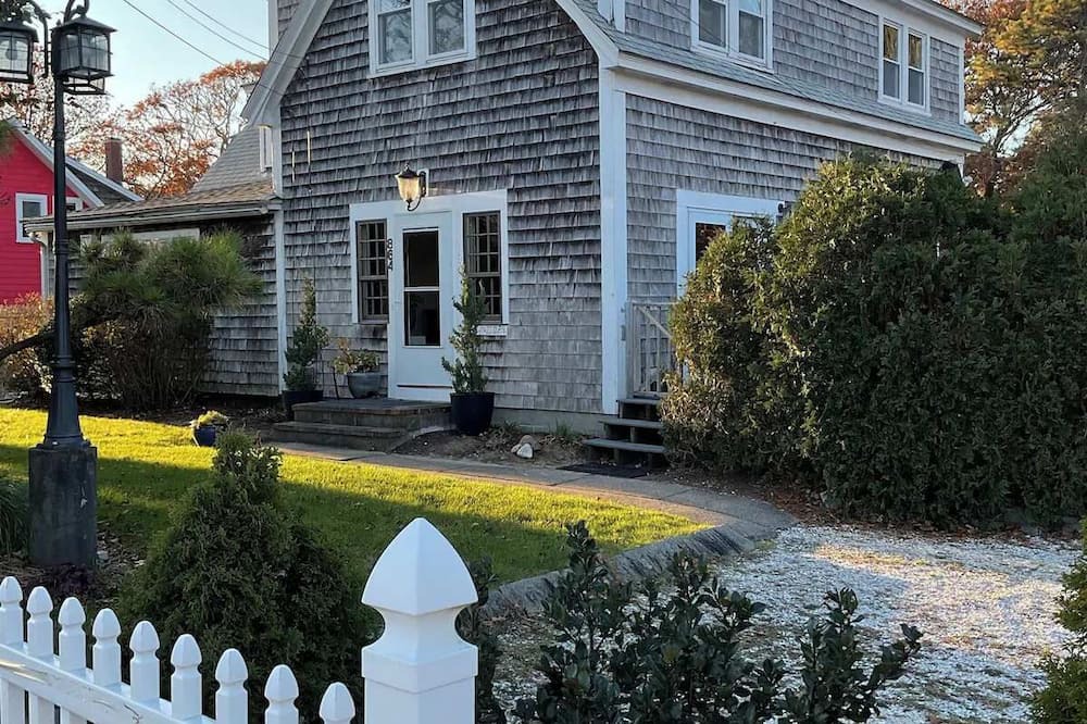 Bass River House | 4Four Bedroom House on Campground/Retreat!