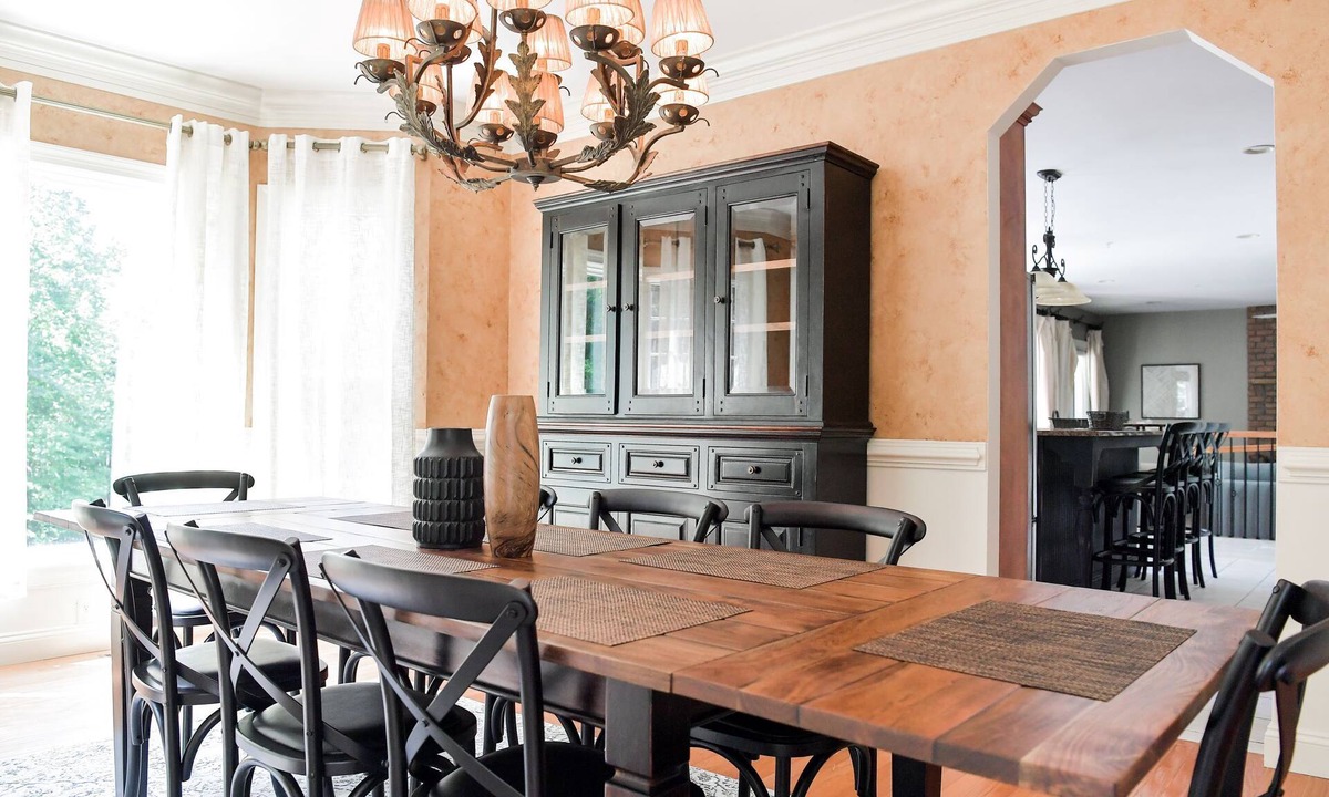 Boring House | 7-bedroom w/Pool, Fenced Yard, Playground Set near Reisterstown