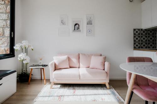 Orsay Apartment | A la meulière d'Orsay, vue sur la vallée, au calme