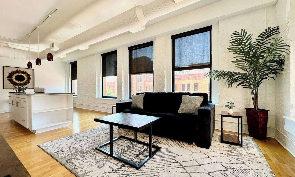 Old Market Apartment | A luxurious, historic loft in the heart of the Old Market