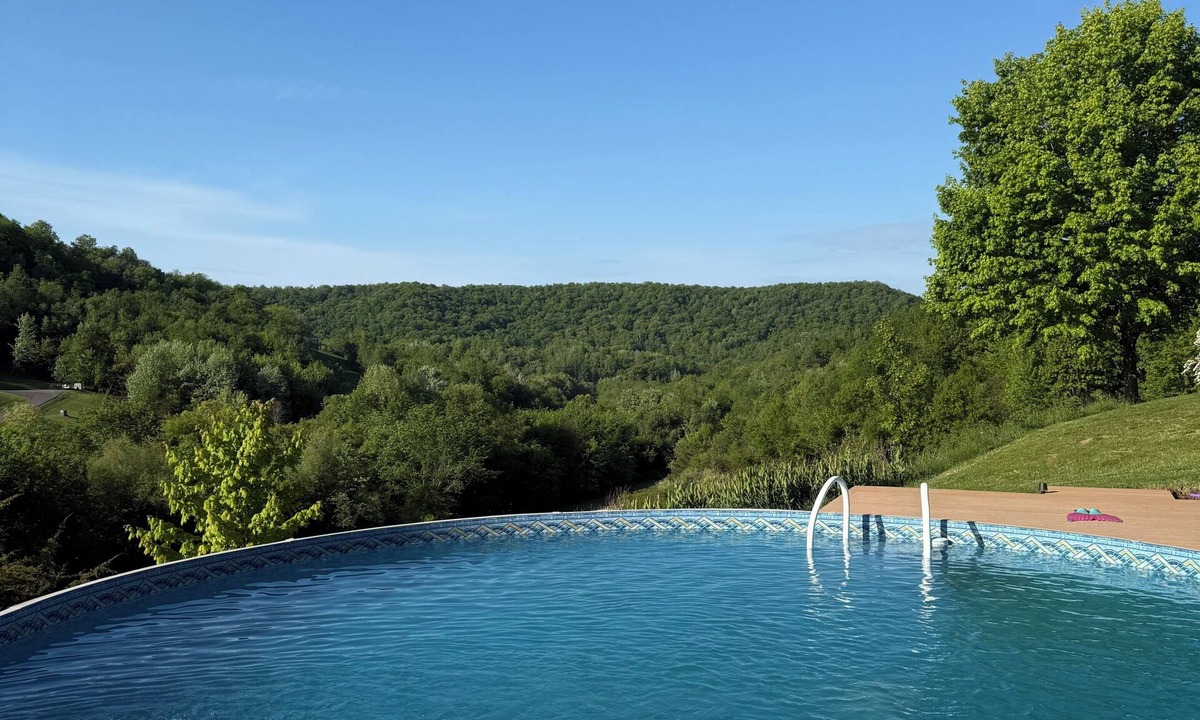 West Salem House | A+ Views & Location Just Minutes From Town w/Heated Infinity Pool on 50+ Acres