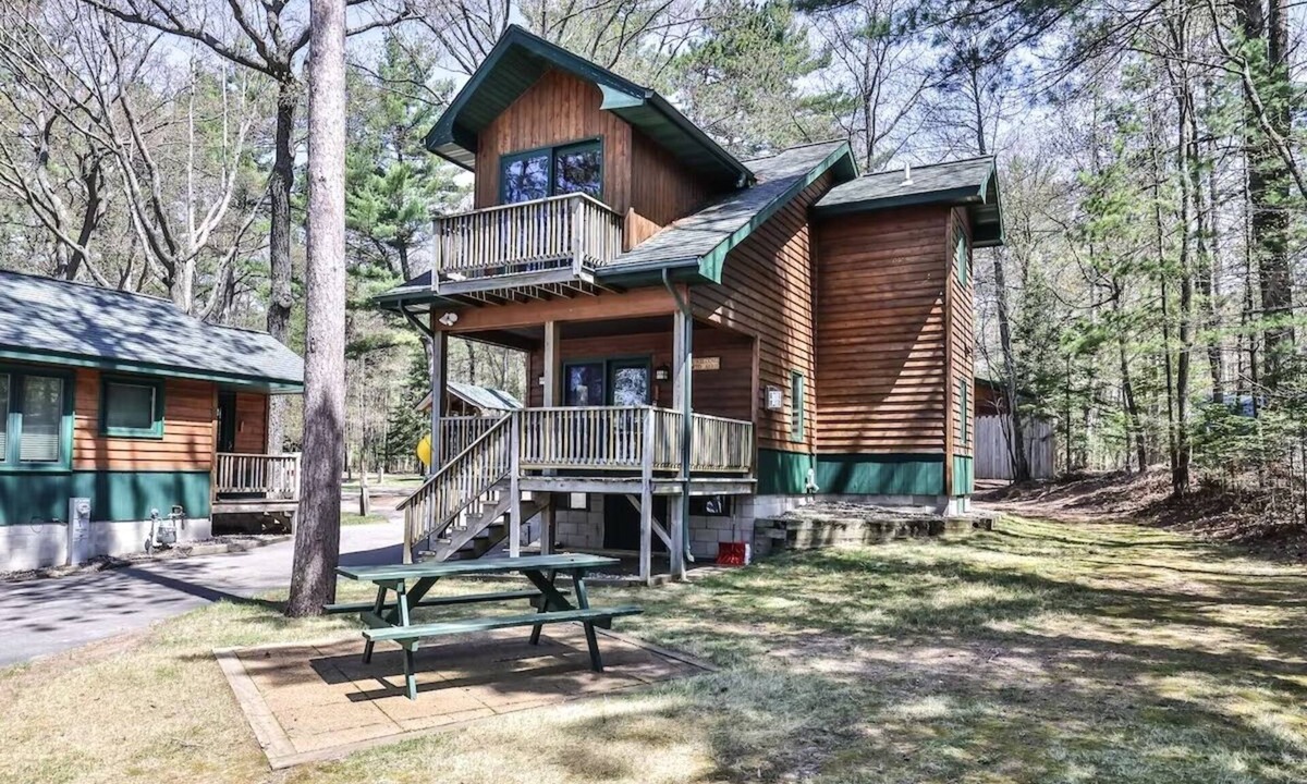Eagle River Cabin | Aerie on Meta Lake/Northwoods Cabin w/Boat Launch