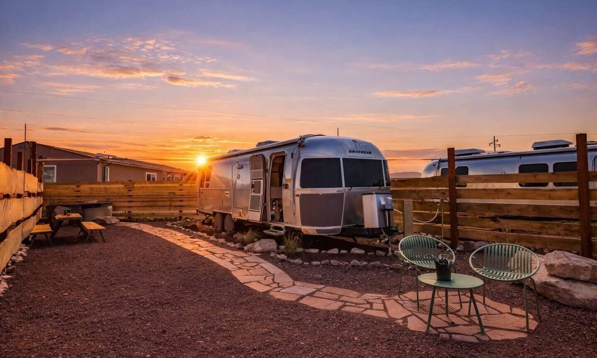 Valle House | Airstream w/ Private Hot Tub (Unit E) - 5 Person Airstream with Private Hot Tub