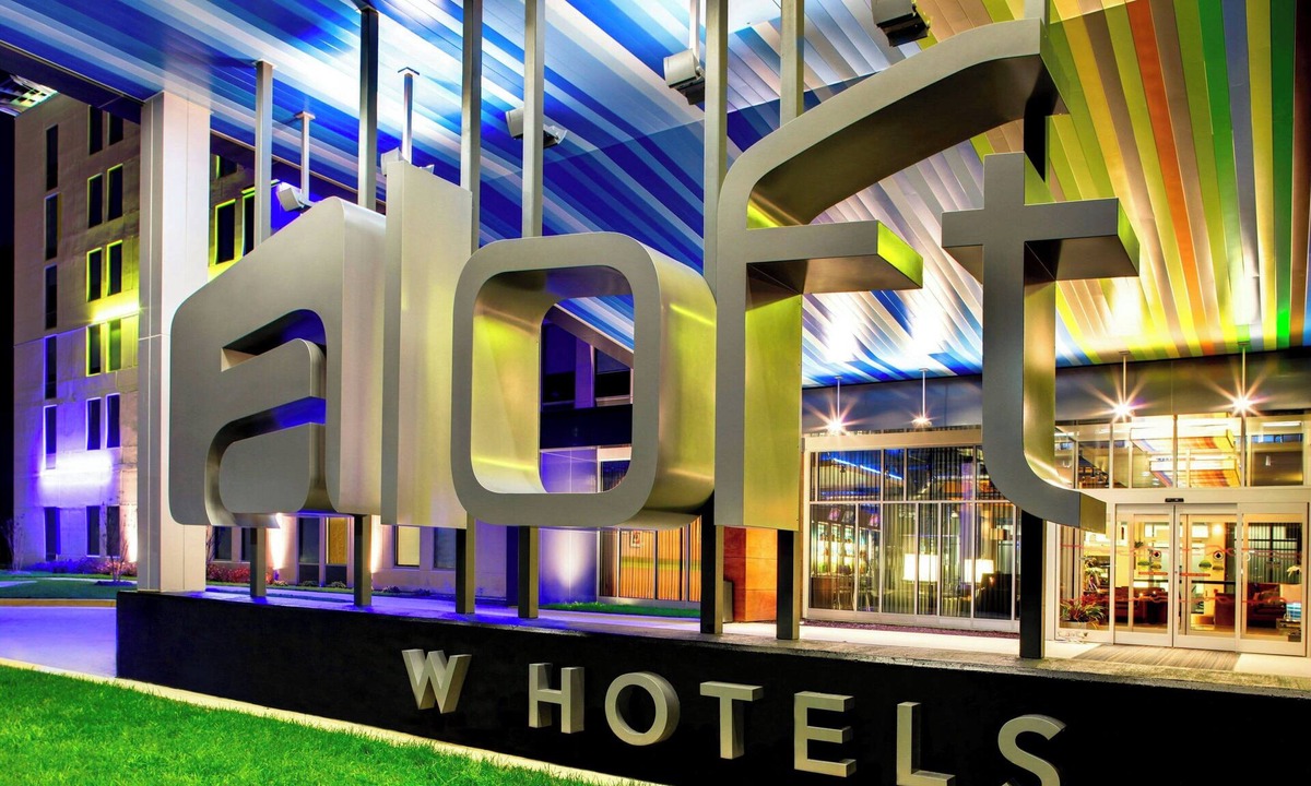Linthicum Heights Hotel | Aloft by Marriott BWI Baltimore Washington International Airport
