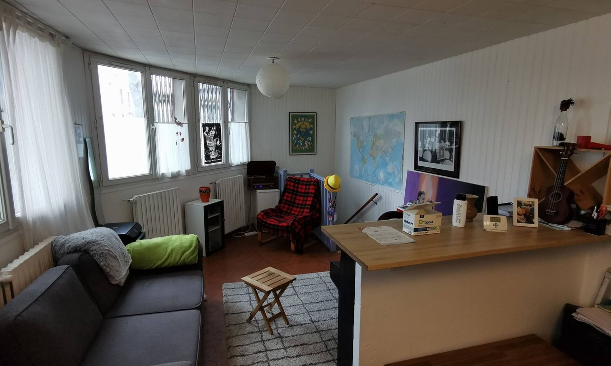 Montreuil Apartment | Apartment in pretty cottage