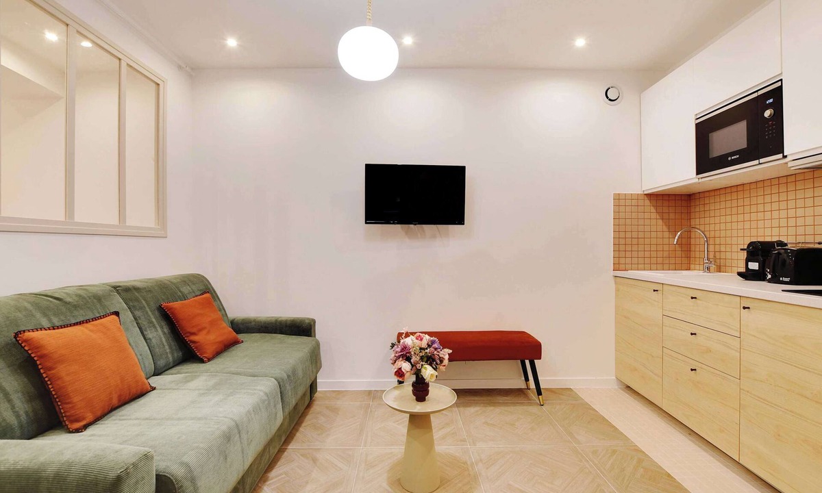 10th Arrondissement Apartment | Appartement Cosy Faubourg Saint-Denis 4P