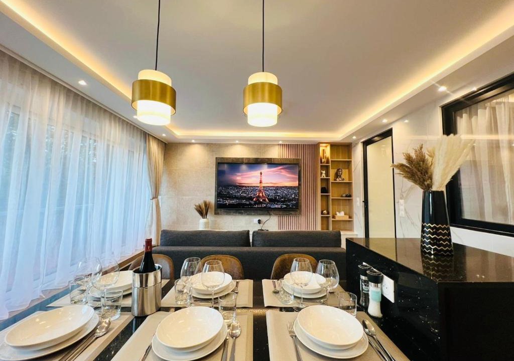 Notre-Dame-des-Champs Apartment | Appartement luxueux Le Bon Marché Paris 6