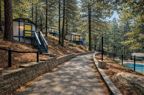 Lake Arrowhead Hotel | Arrowhead Ranch Retreat and Conference Center