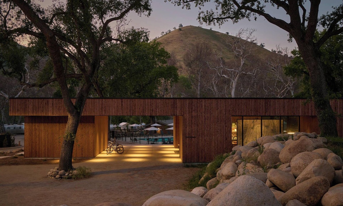 Three Rivers Hotel | AutoCamp Sequoia