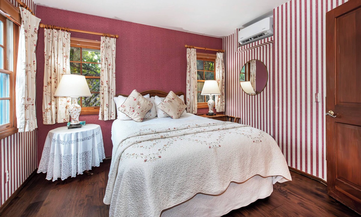Oak Park Bed & Breakfast | Bath Street Inn B & B, Santa Barbara