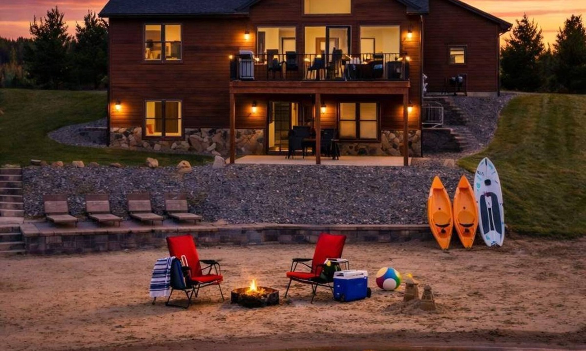 New Lisbon House | Beach Lake Oasis | Private Beach Kayaks Firepit Game Room