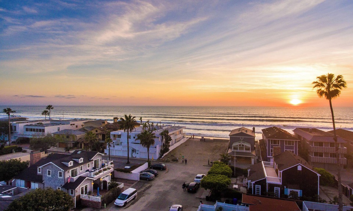 Del Mar Cottage | Beachbound Bliss in Del Mar