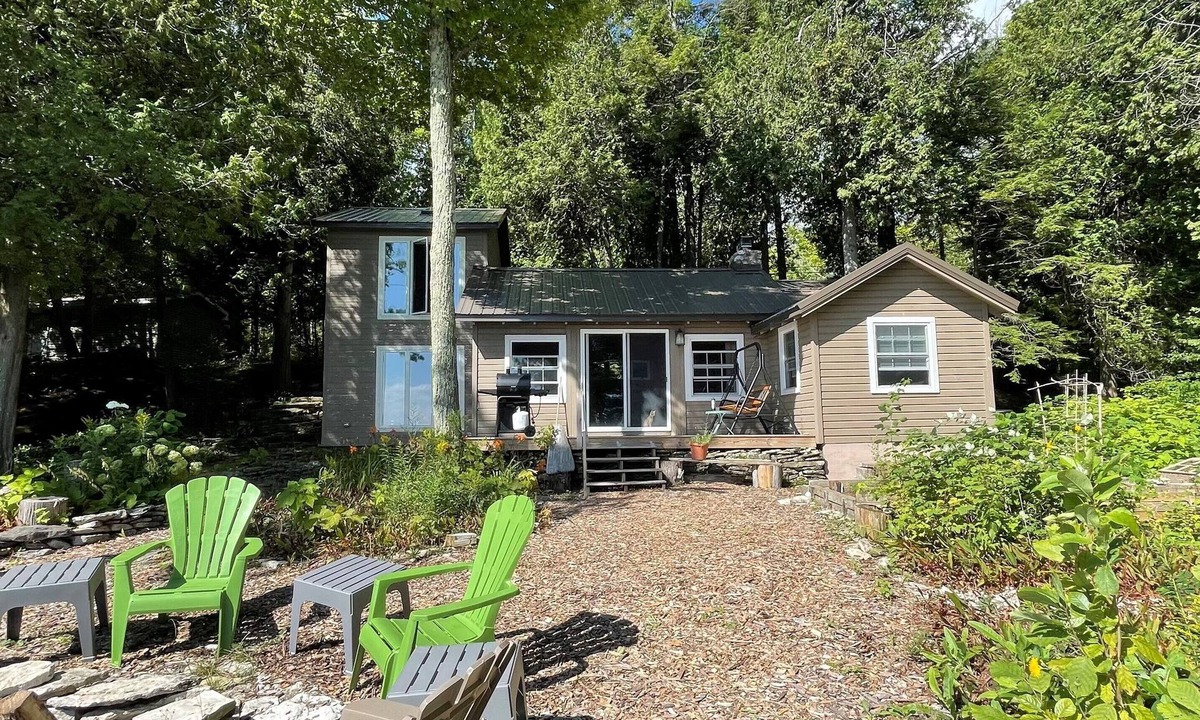 Jacksonport House | Beachfront House w/Wi-Fi on Amazing Lake Michigan Site! Close to Sturgeon Bay
