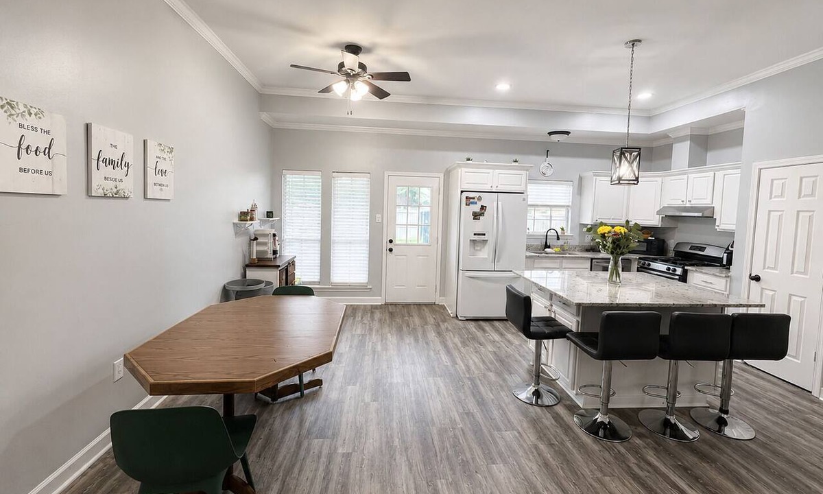 Gonzales House | Beautiful 3-bedroom house in charming Gonzales