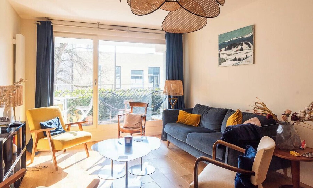 Billancourt–Rives de Seine Apartment | Beautiful T3 with balcony - near park