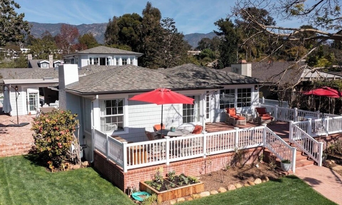 Coast Village House | Beautiful Montecito Beach House. Stones throw away from Butterly Beach