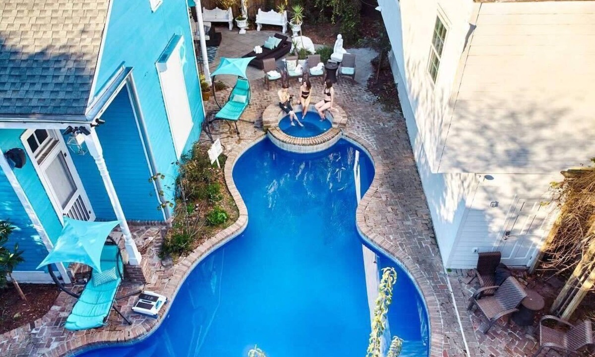Faubourg Marigny Bed & Breakfast | Best Location 7BR Next to FR Quarter! By YouRent