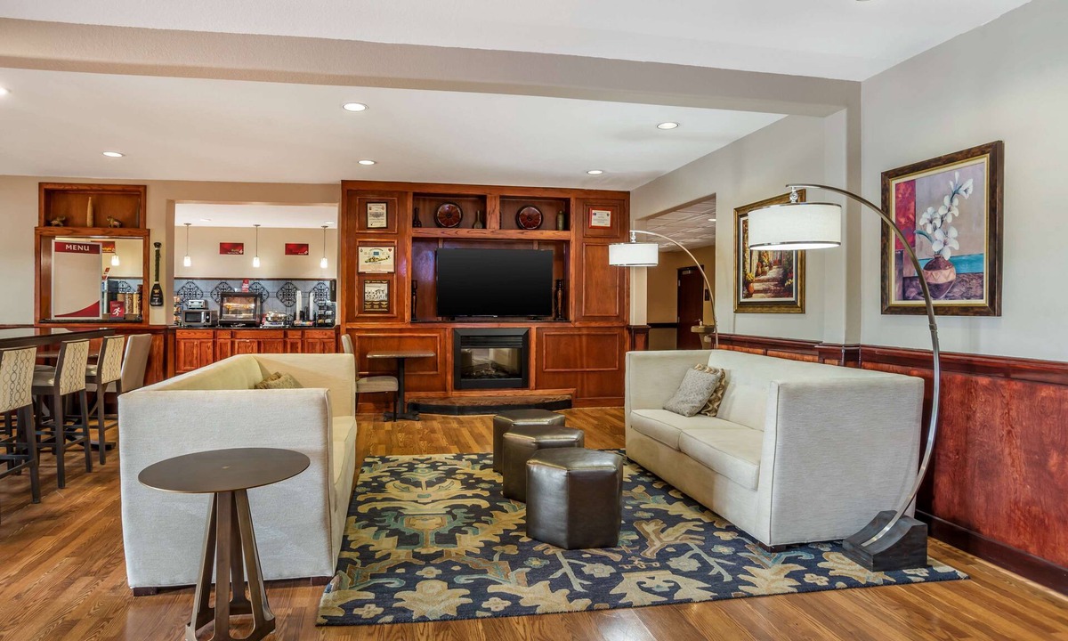 Enterprise Hotel | Best Western Plus Circle Inn