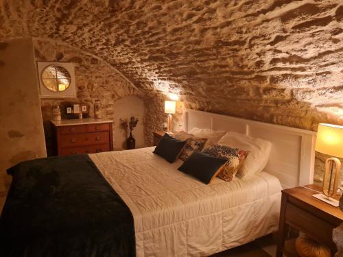 Follainville-Dennemont House | Bienvenue à La Parenthèse