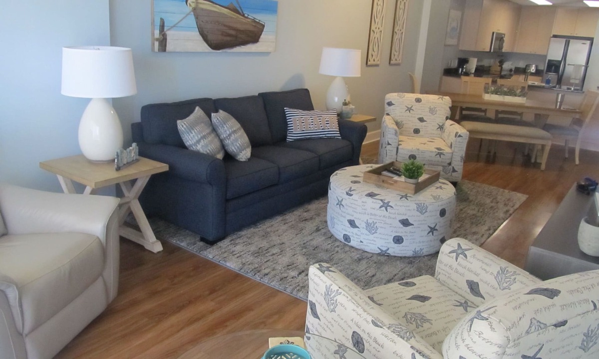 Biloxi Condo | BILOXI SEA BREEZE CONDO - ON the Beach - Short Walk to Great Restaurants!