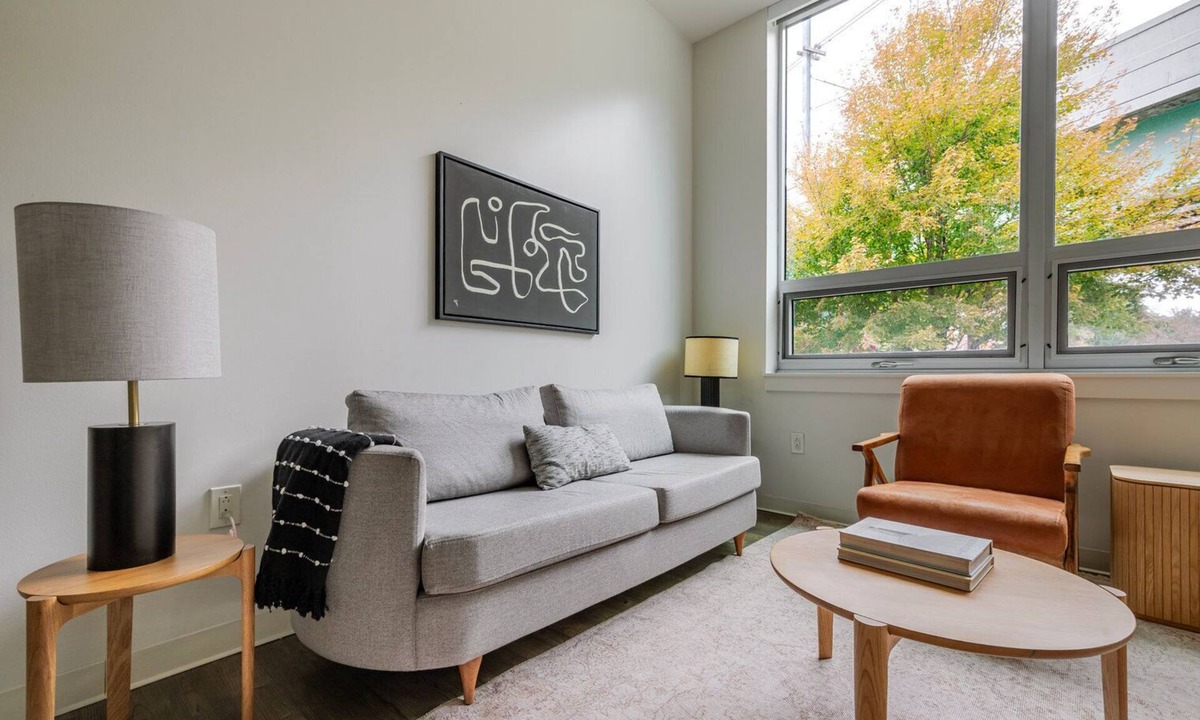 East Cambridge Apartment | Blueground | East Cambridge, pool, nr Charles River