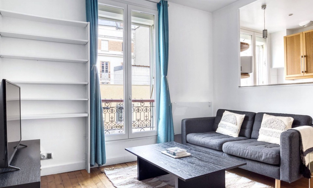 Notre-Dame-des-Champs Apartment | Blueground | Montparnasse, concierge, nr train