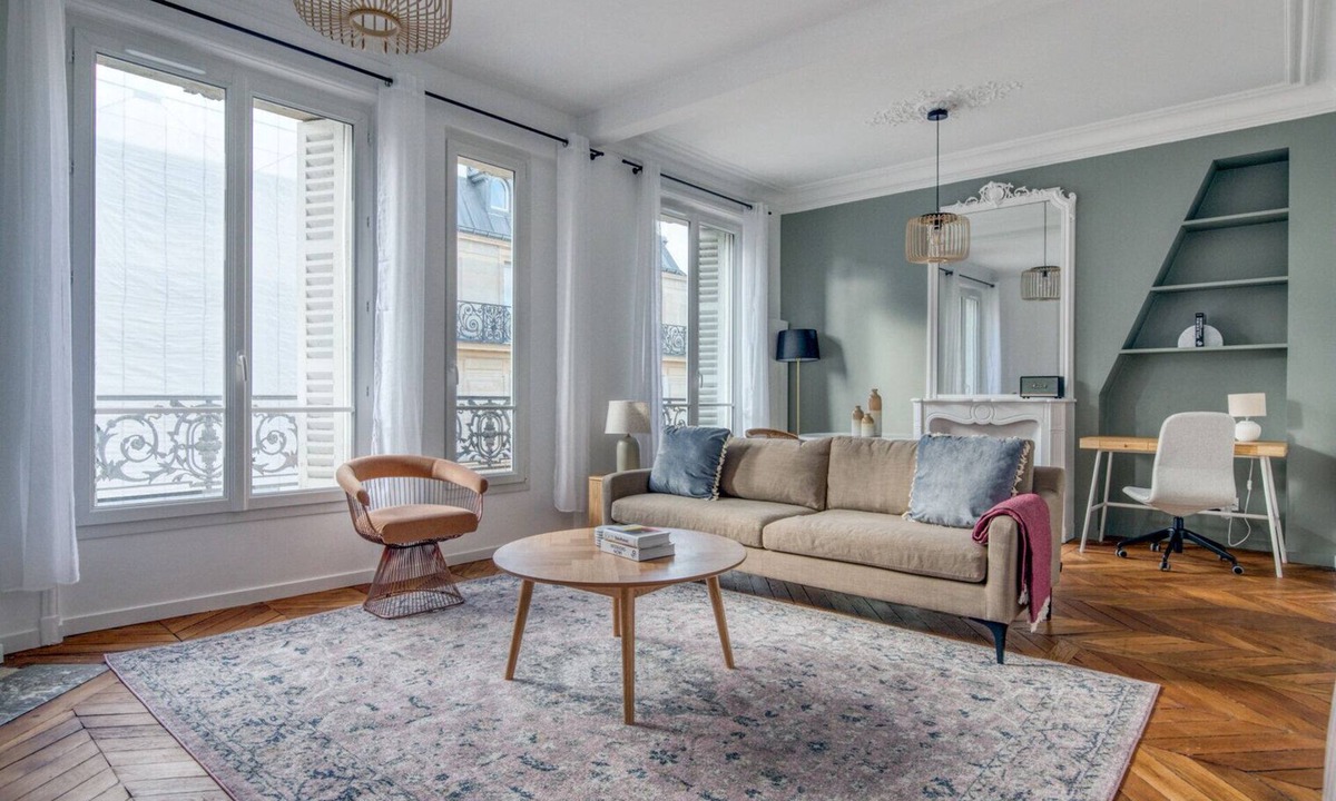 Quartier de Rochechouart Apartment | Blueground | Pigalle, nr shopping & festive area