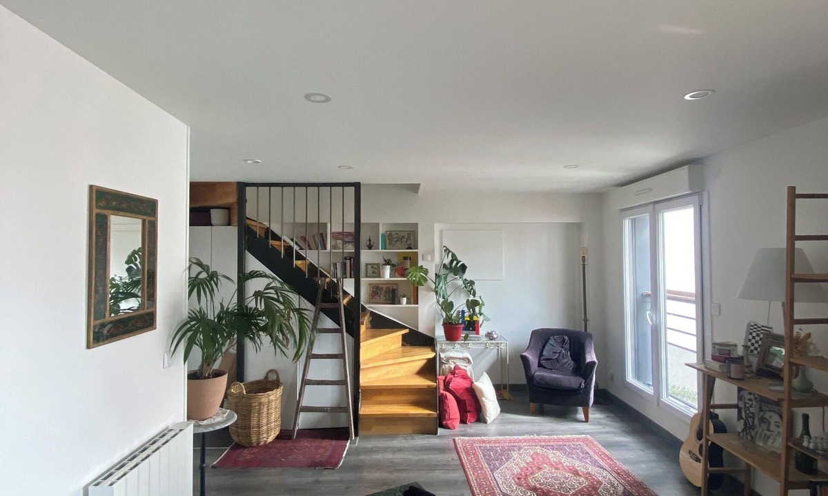 Amerique Apartment | Bright apartment, 19th arrondissement of Paris, sleeps 4