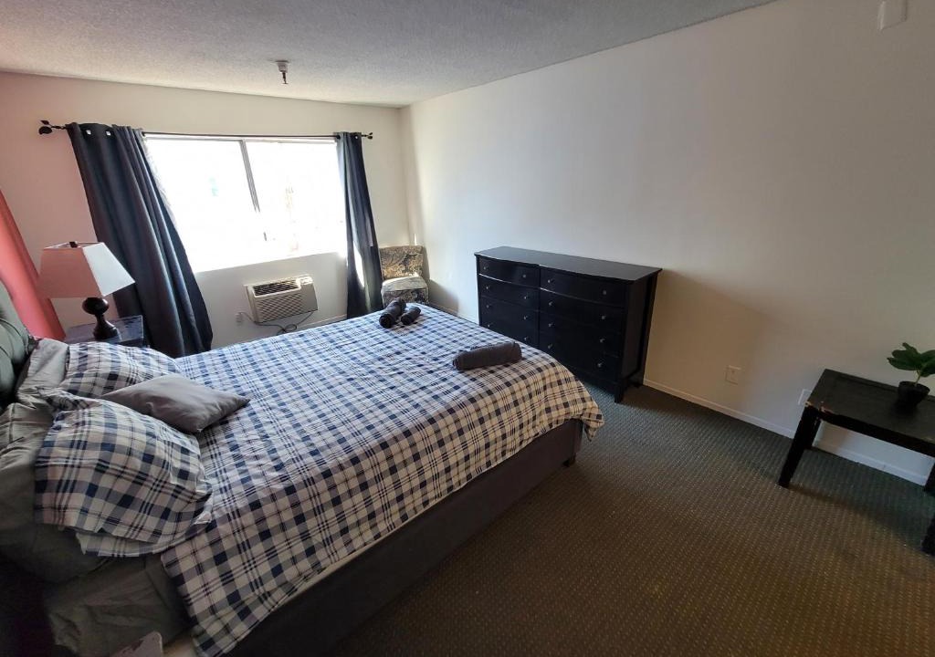 Pico - Robertson Hotel | (C14) LA Lovely Private Unit