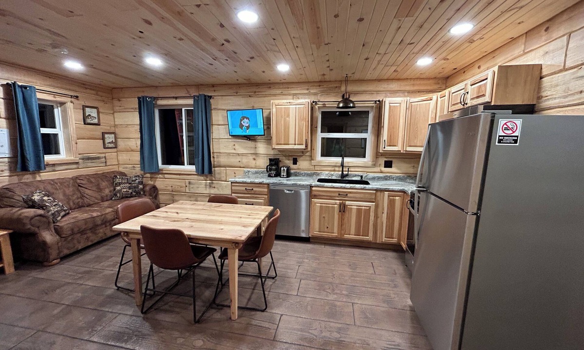 Hazelhurst Cabin | Cabin 1 on The Willow Reservoir