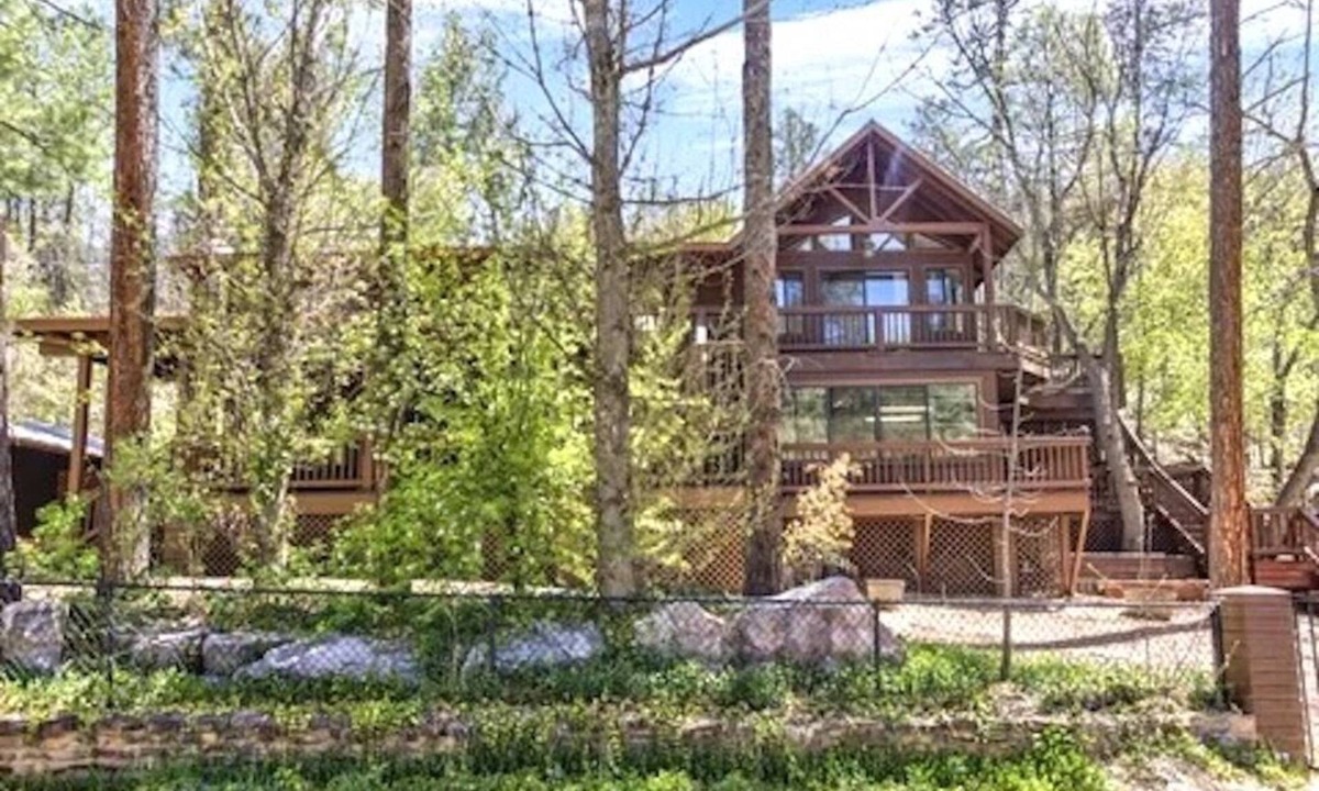 Kohls Ranch Cabin | Cabin Life at Tonto Creek in Khols Ranch