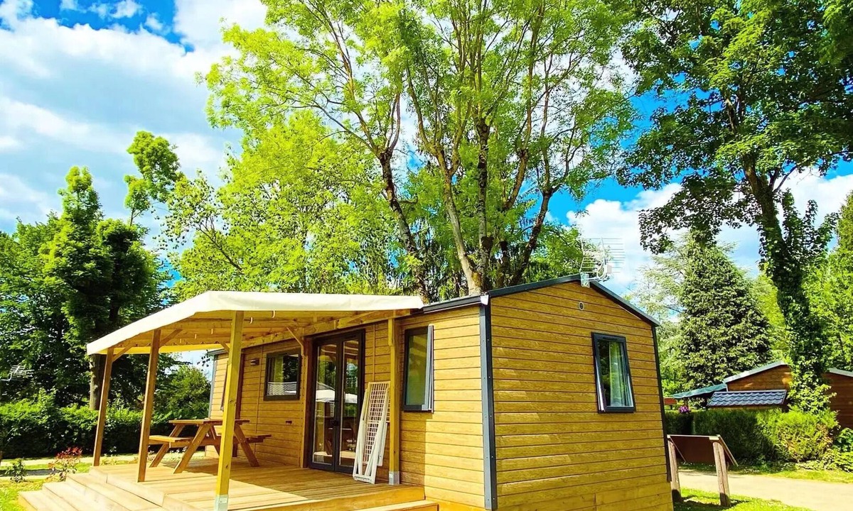 Saint-Maximin House | Campsite Le Pré des Moines * - Mobile home BAMBOU + 3 bedrooms 2 to 7 people - 2 people included in the price