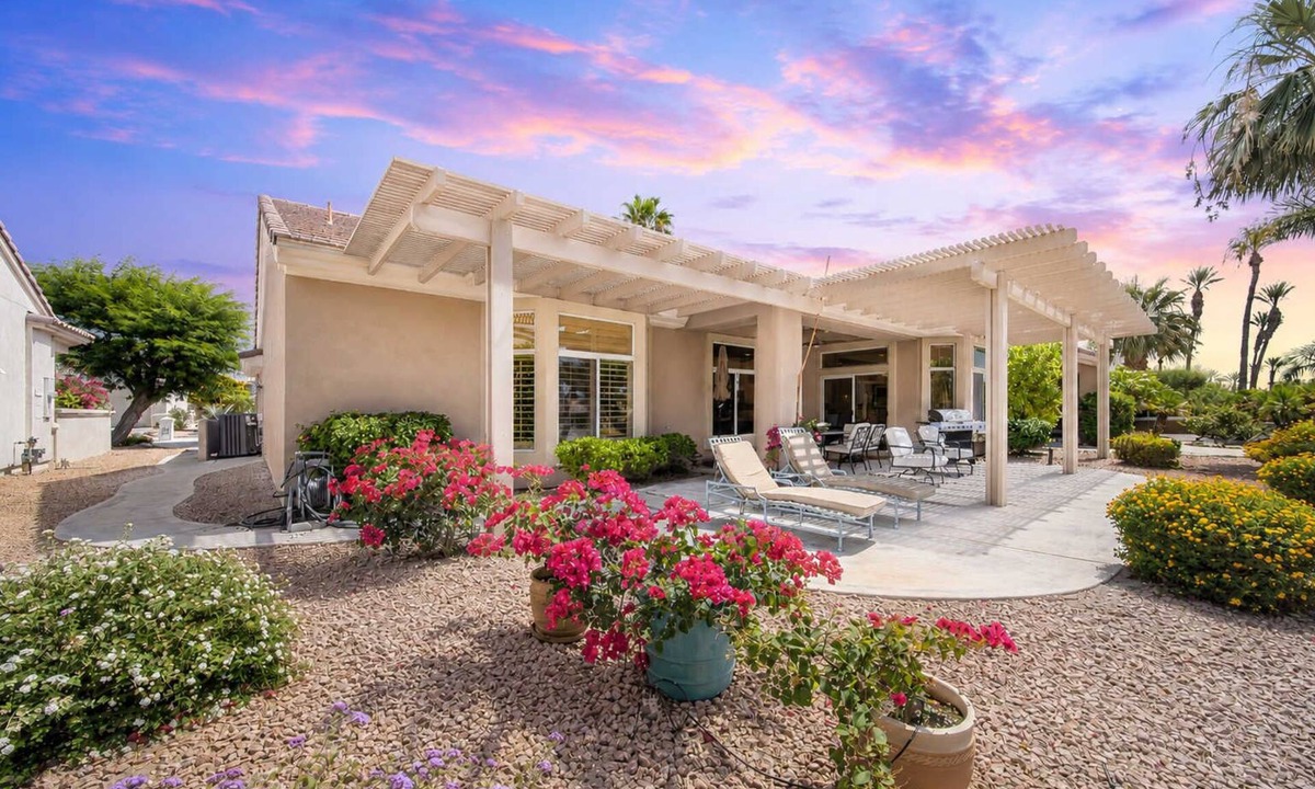 Desert Palms House | Casa Amaya Fairway 2 Suites Patio Views