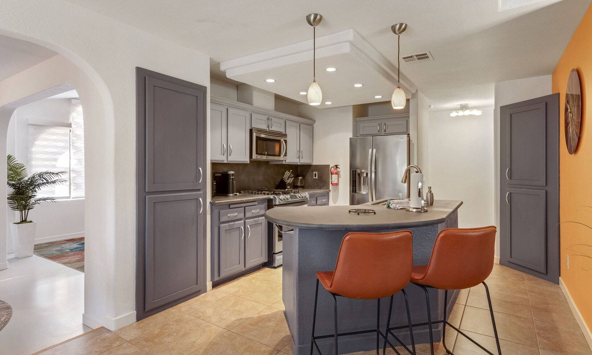 Racquet Club South House | Casa de Arcos | Private Hot Tub