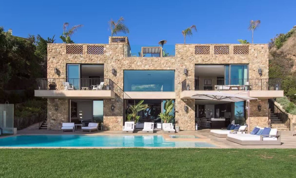 Western Malibu House | Casa di Pietra by Stay Awhile Villas
