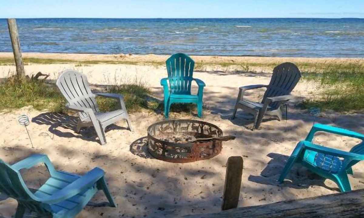 Ingalls Cabin | Cedar Cabin on the Bay: Summer Fun Awaits at Cedar Cabin: Swimming, Relaxation & More!
