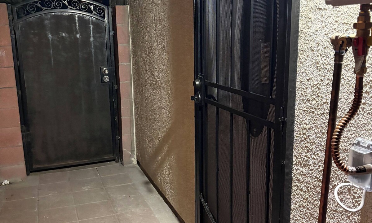 Oxnard Apartment | Charming 1-bedroom cozy apartment in enchanting Oxnard with AC
